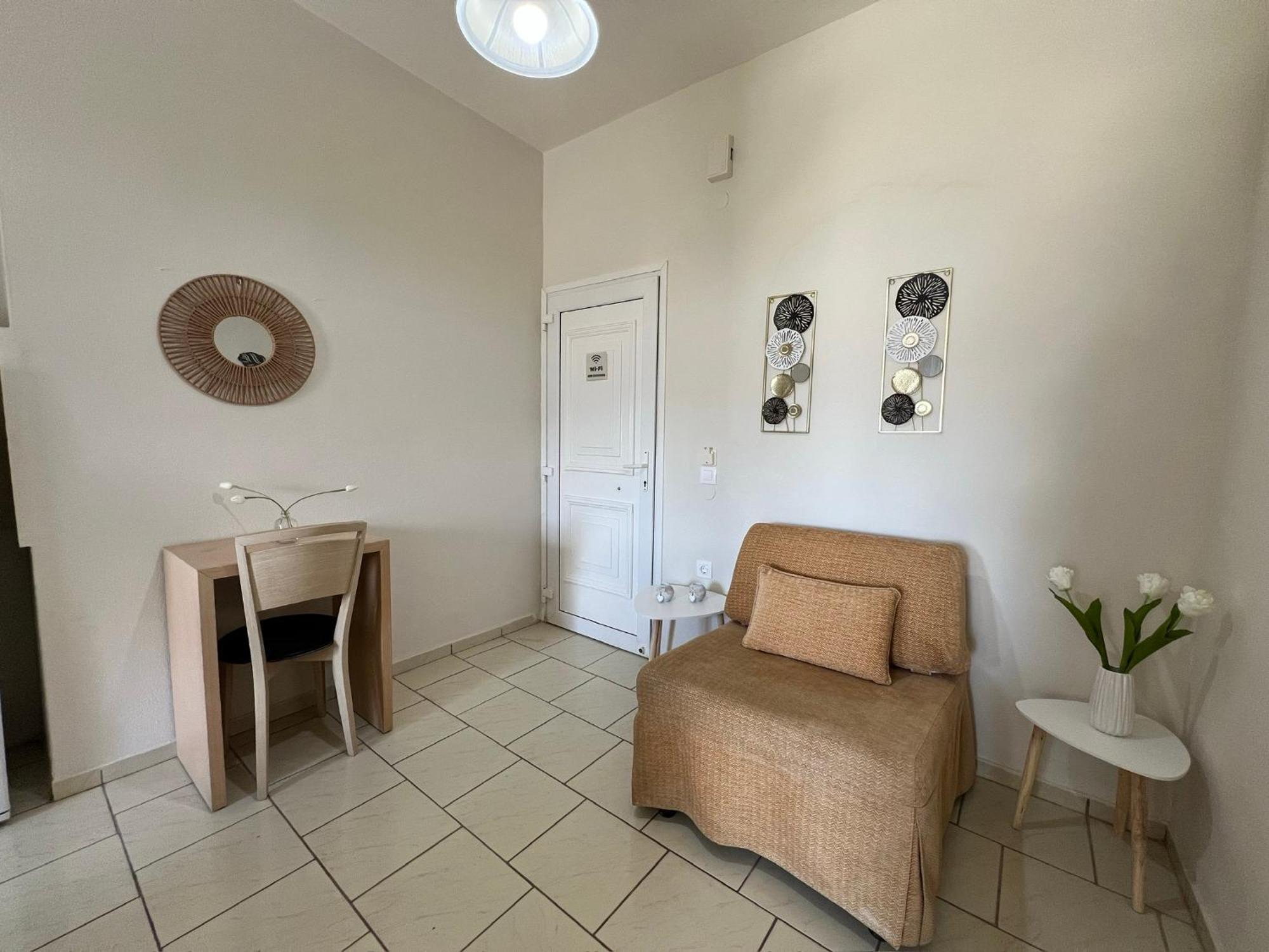 Sea View Apts & Suites By Pachiplex Malia Exterior foto